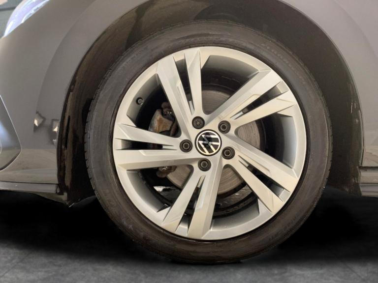 2022 Volkswagen Golf 1.5 TSI R-Line 5dr HATCHBACK PETROL Manual