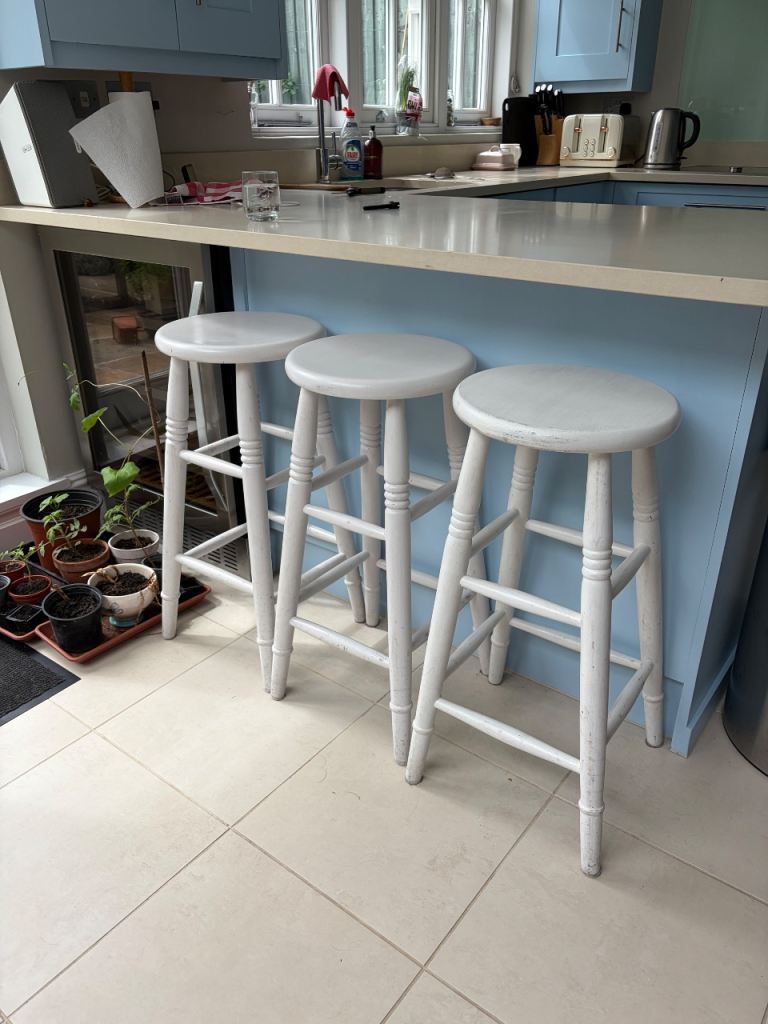3 white bar stools