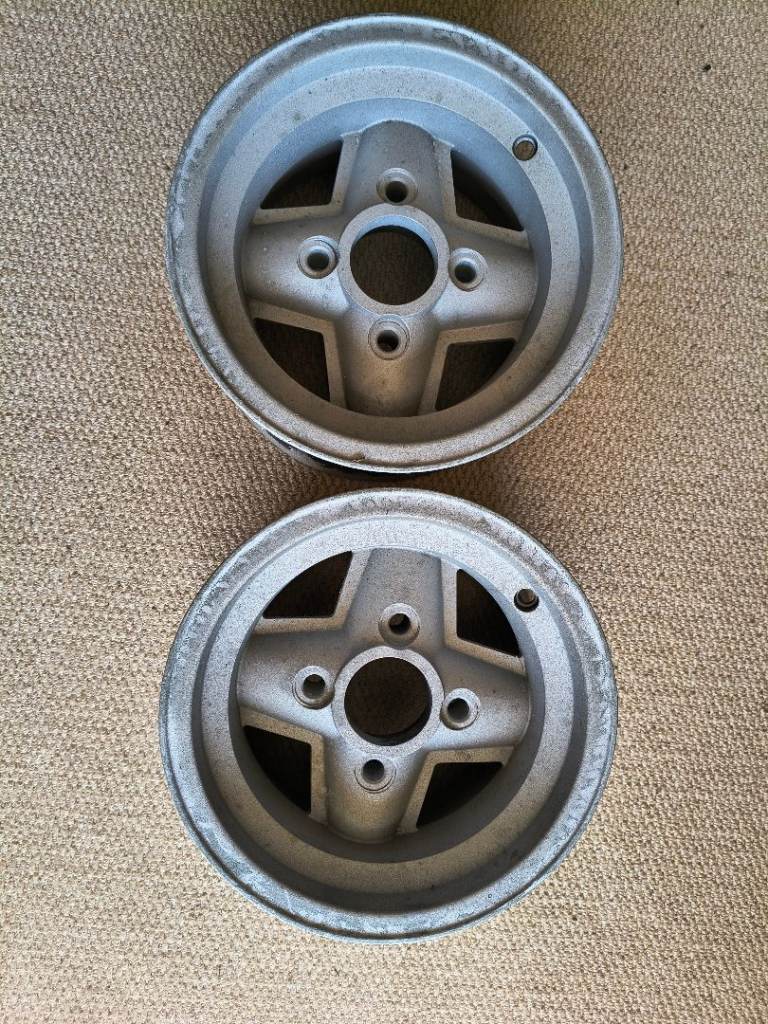 A pair of 6j x 10 Revolution Wheels - Classic Mini - Reliant Robin
