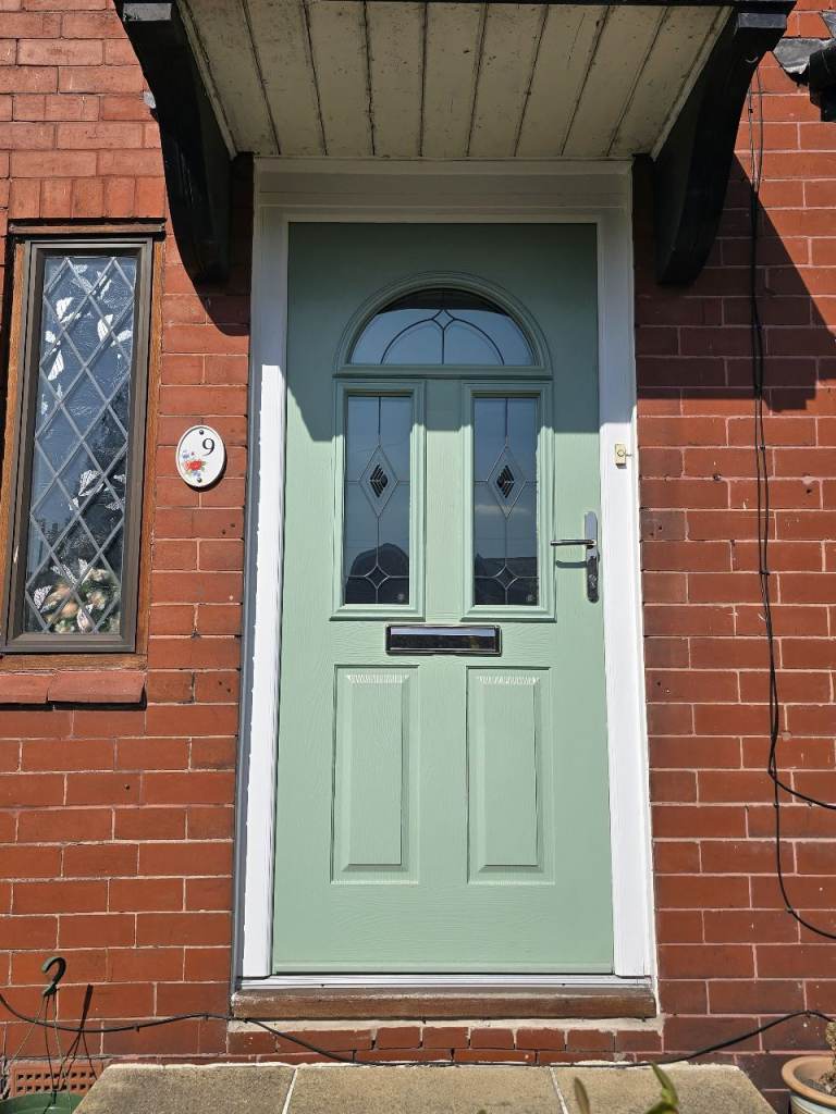 Chartwell green Upvc composite door and frame