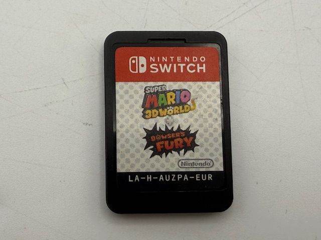 Nintendo Switch Super Mario 3D World + Bowsers Fury (Nintendo Switch, 2021) Cartridge Only