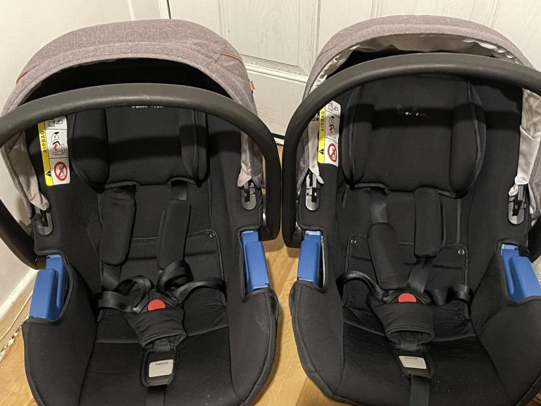 2 sliver cross baby carseat £70
