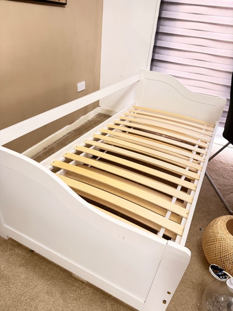  Noa and Nani trundle bed with mattress 