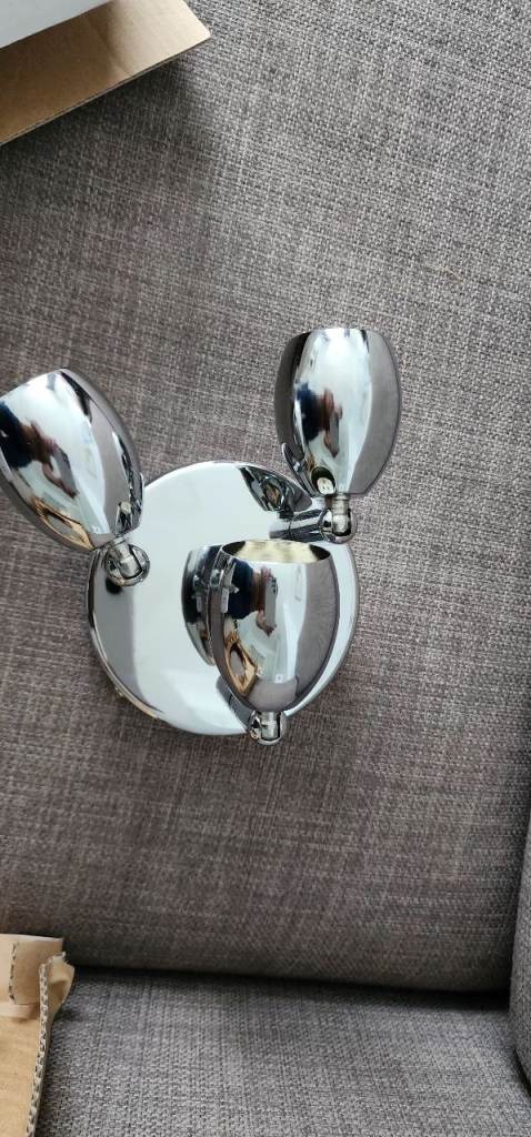 Polished chrome spotlight