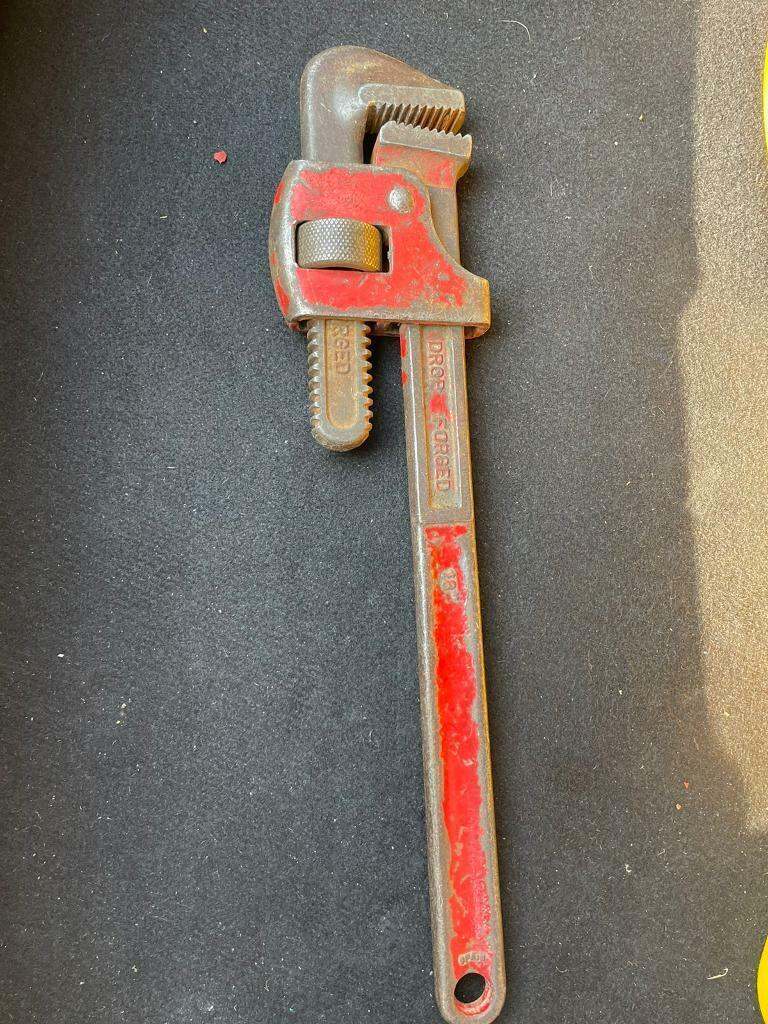 image for PIPE WRENCH18” heavy duty drop forged steel  