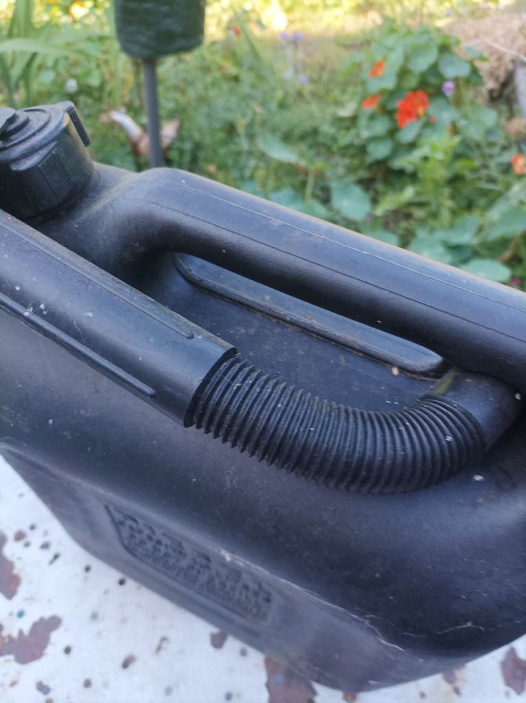 10lt Diesel Jerry Can  - contains approx 9lt diesel