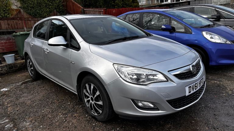 🚗 Vauxhall Astra 1.4L — £1,250