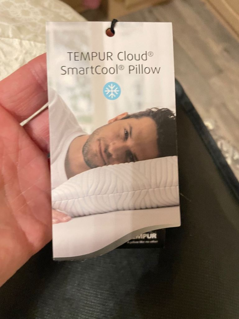 Tempur cool cloud pillow 