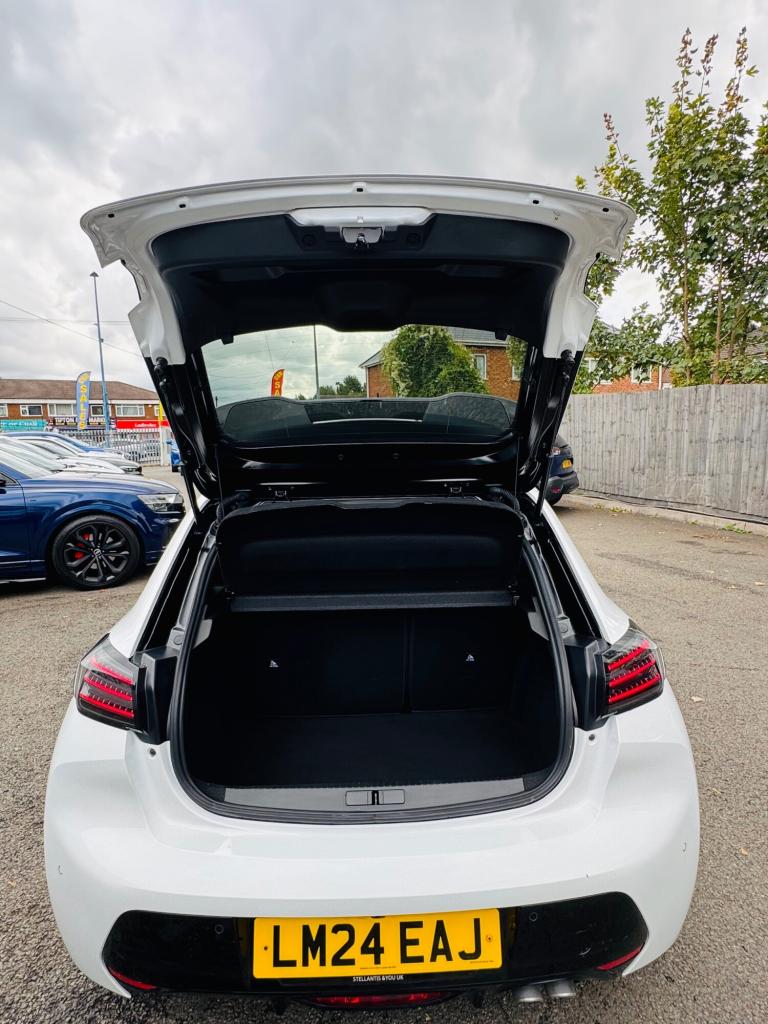 2024 Peugeot 208 1.2 Hybrid 136 GT 5dr e-DSC6 HATCHBACK Petrol Automatic