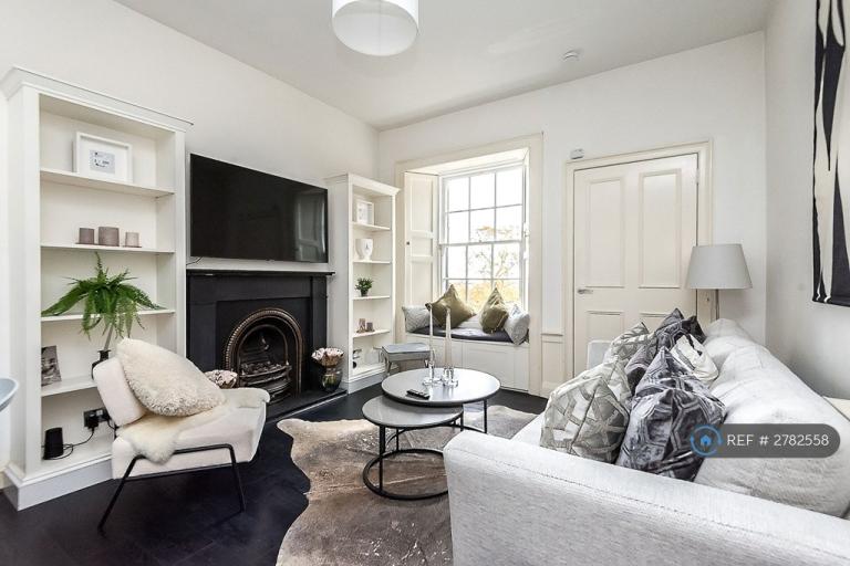 2 bedroom flat in Howe Street, Edinburgh, EH3 (2 bed) (#2782558)