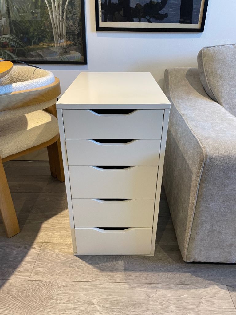 White 5 drawers filling cabinet 