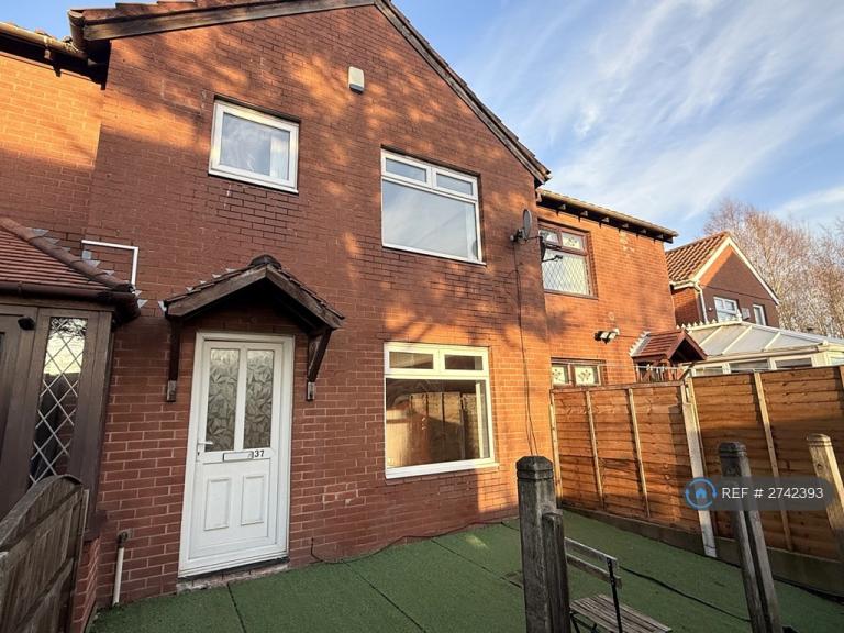 3 bedroom house in Summerseat Close, Salford, M5 (3 bed) (#2742393)