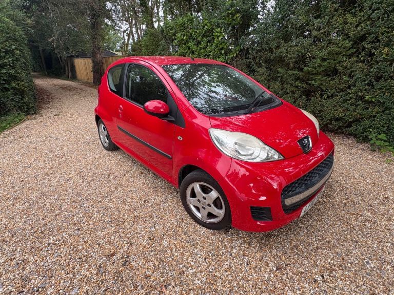 Peugeot, 107, Hatchback, 2010, Manual, 998 (cc), 3 doors