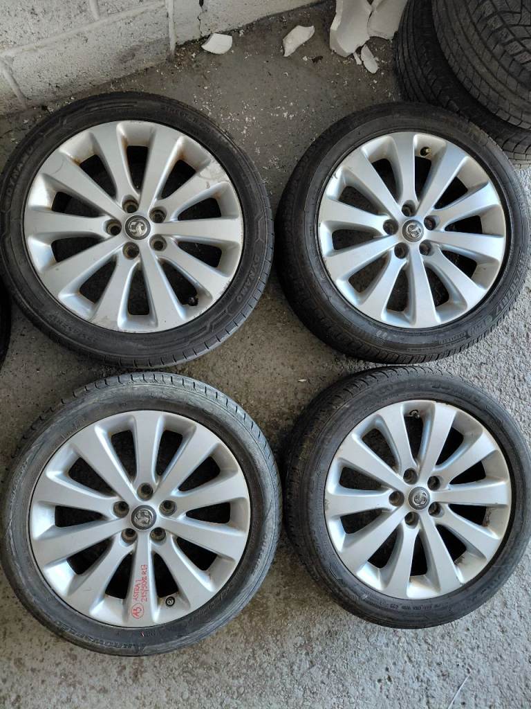 SALE !  VAUXHALL  ASTRA J    1.6p	2009-15 ALLOY WHEELS w. TYRES ;	215/50Z R17