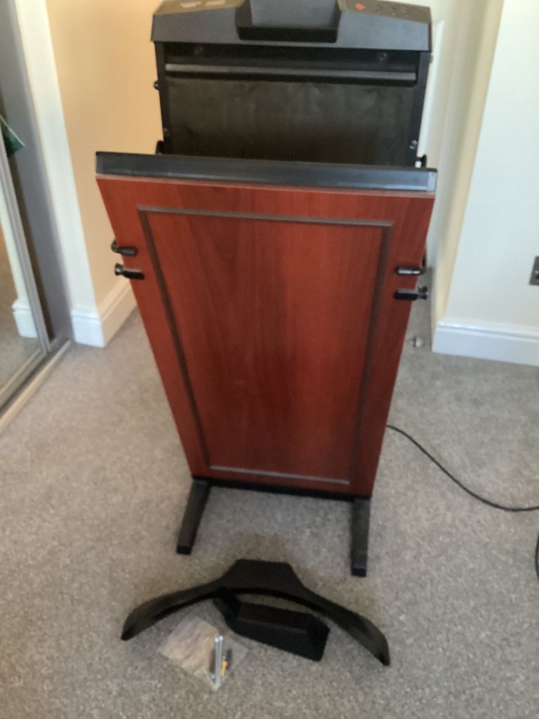 Trouser Press (Corby 7700)