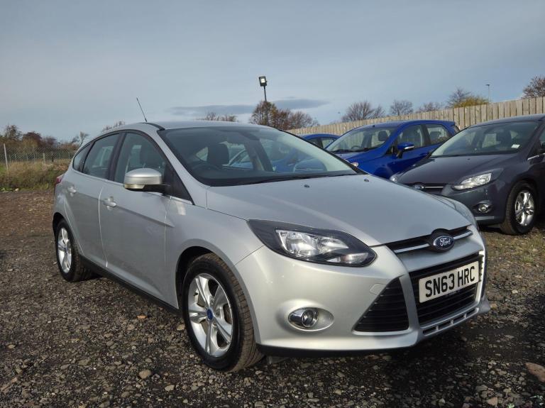 2013 Ford Focus 1.0 125 EcoBoost Zetec 5dr HATCHBACK PETROL Manual