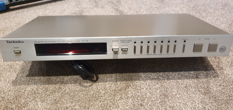 Technics Am/fm tuner
