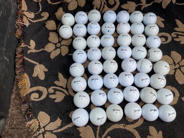 srixon golf ball