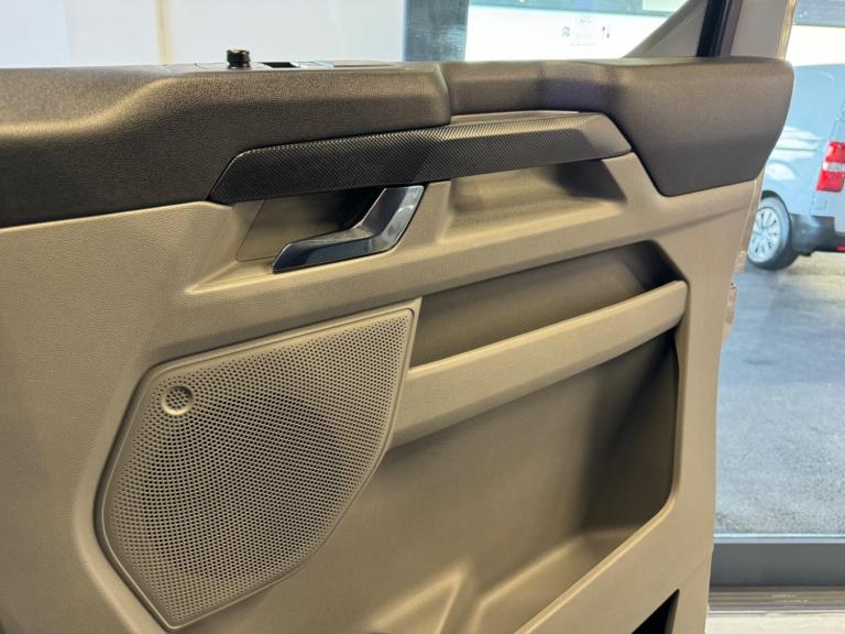 2025 Ford Transit Custom 2.0 320 EcoBlue Limited Crew Van Auto L1 H1 Euro 6 (s/s) 5dr PANEL VAN D...