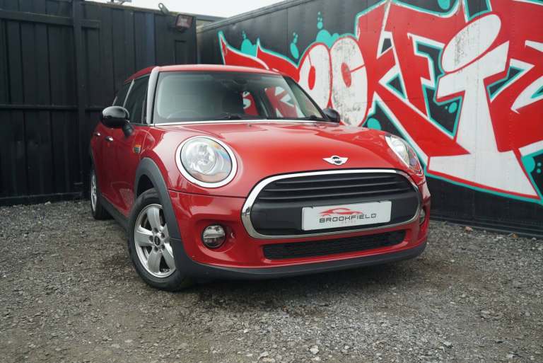 2016 MINI Hatch 1.2 One 5dr Auto HATCHBACK PETROL Automatic