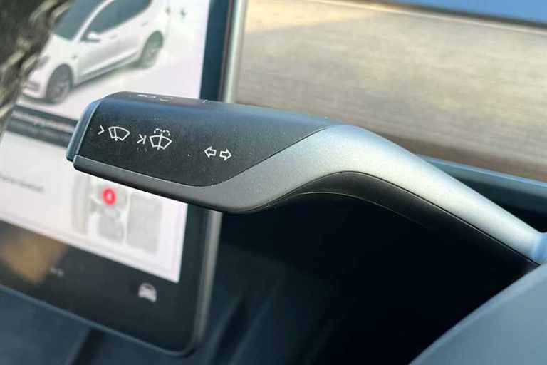 2021 Tesla Model 3 (Dual Motor) Long Range Saloon 4dr Electric Auto 4WDE (346 ps) Saloon Electric...