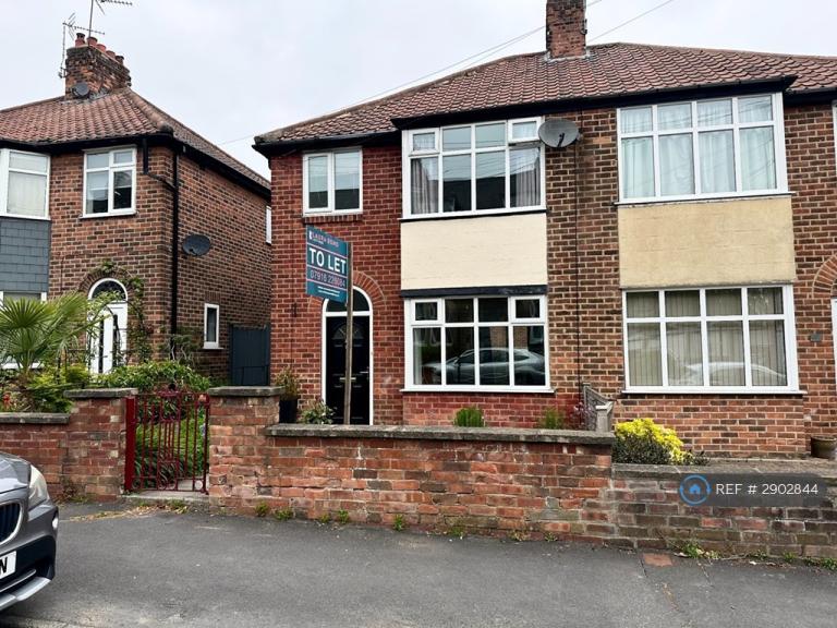 3 bedroom house in West Cliffe Terrace, Harrogate, HG2 (3 bed) (#2902844)