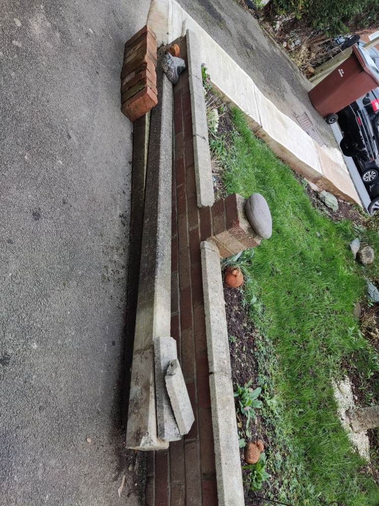 Washing line pole concrete 9ft x 2 