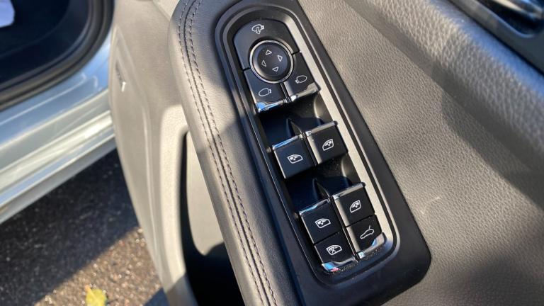 2020 Porsche Macan 2.0T PDK - Panoramic Sunroof &amp; Bose Audio &amp; PASM &amp; Huge Spec 4x4 P...