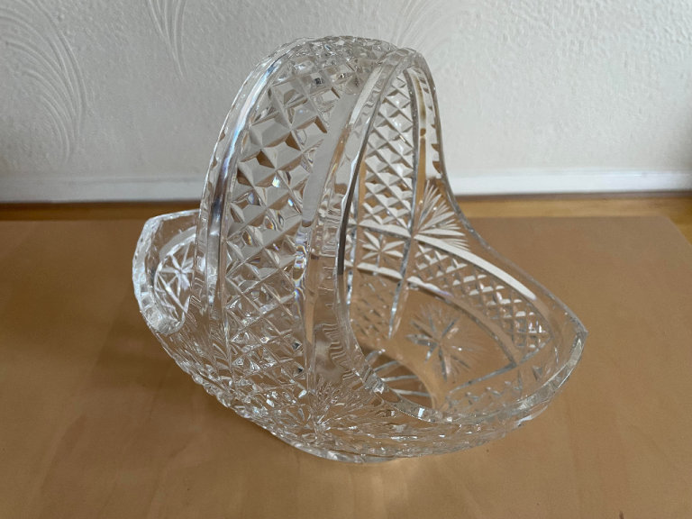 IMMACULATE LEAD CRYSTAL DECORATIVE BOWL (+60 years old - Fruit Serving Nuts)