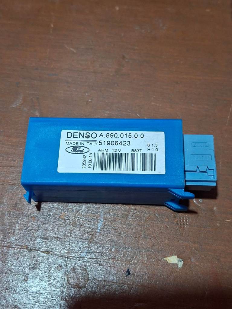Sensor relay control module ford ka 2015
