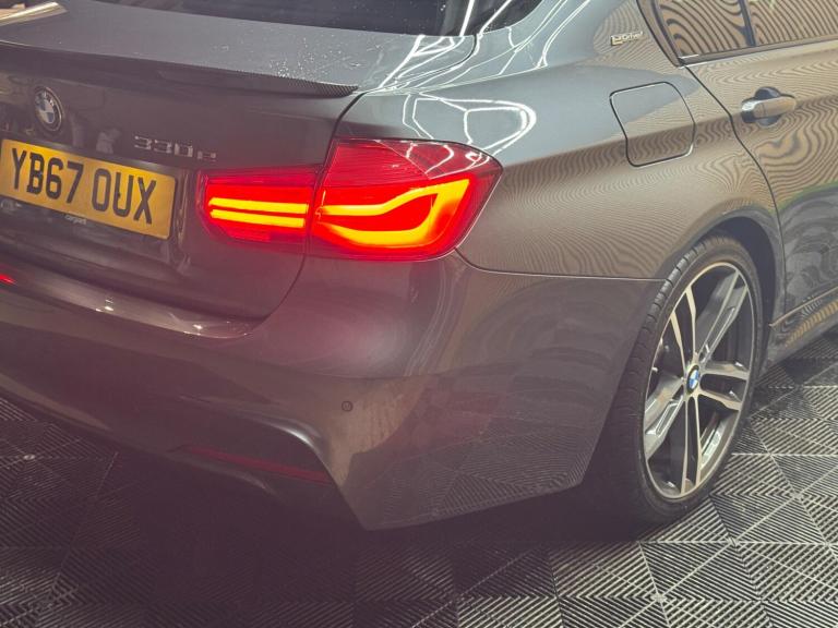 2017 BMW 3 Series 330e M Sport Shadow Edition 4dr Step Auto SALOON PETROL/ELECTRIC Automatic