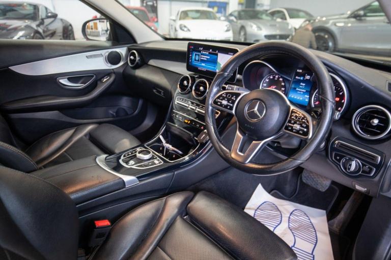  Mercedes-Benz C Class 2.0 C220d Sport Saloon 4dr Diesel G-Tronic+ Euro 6 (s/s) (194 ps) **Heated...