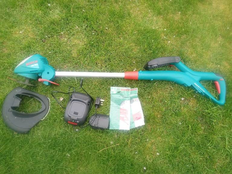 Bosch cordless strimmer ART26LI
