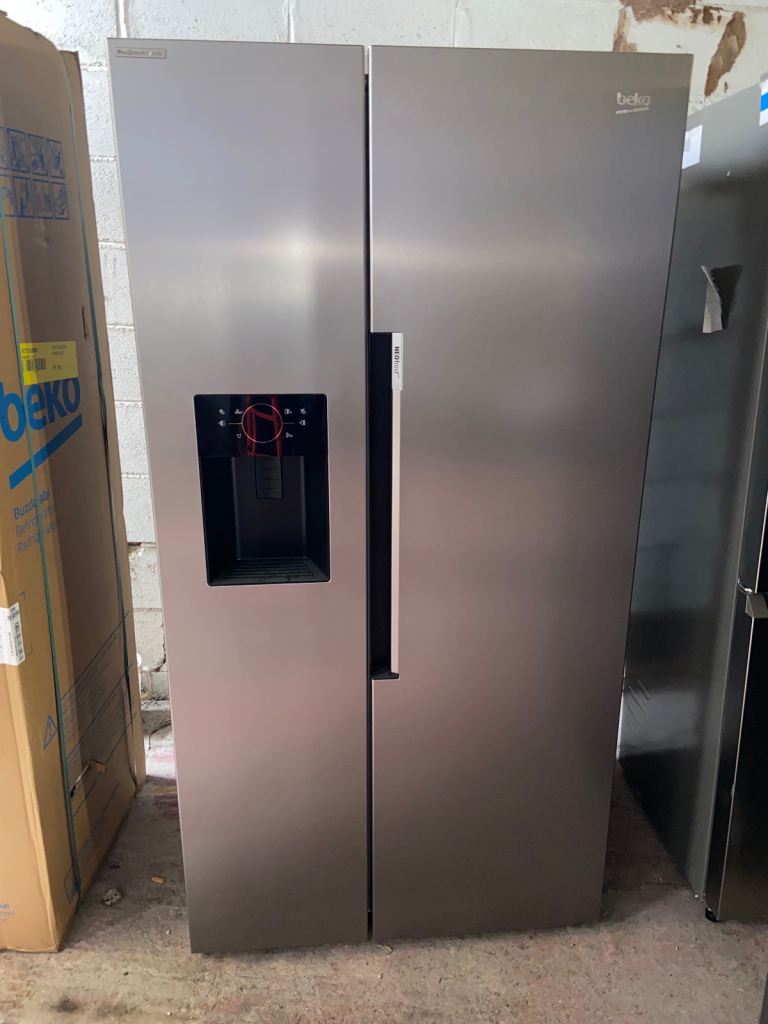 😎NEW😎RRP £1049!! Beko ‘Harvest Fresh’ American Fridge Freezer - Brushed Steel 