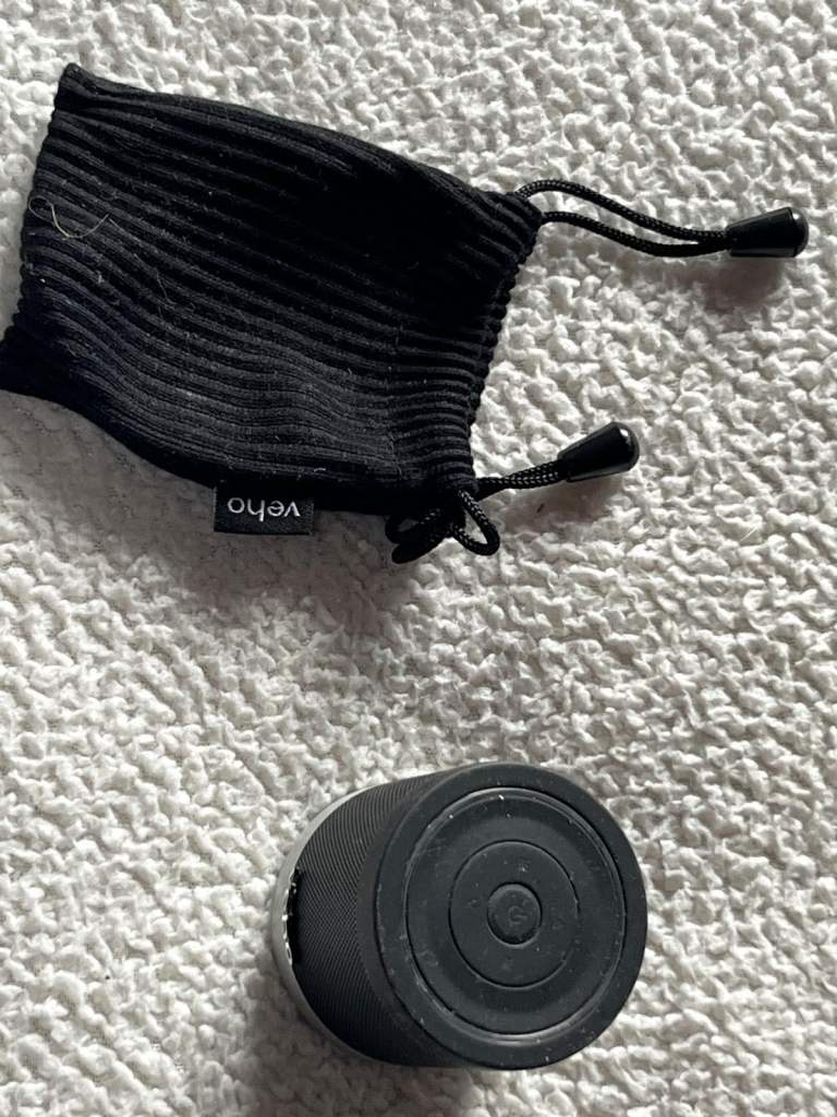 Veho portable rechargeable speaker