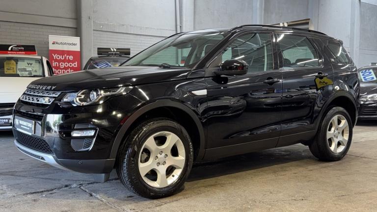 LAND ROVER DISCOVERY SPORT 2.0 eD4 HSE Diesel Black 5dr 1