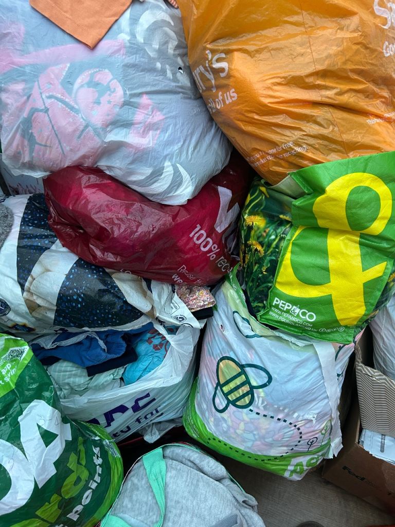 House clearance! Boys and girls clothes boys 0-5 years girls 2-9 years 