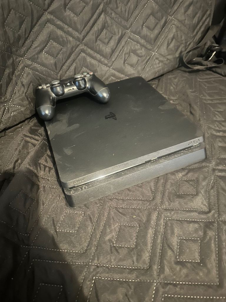 Playstation 4 for sale 