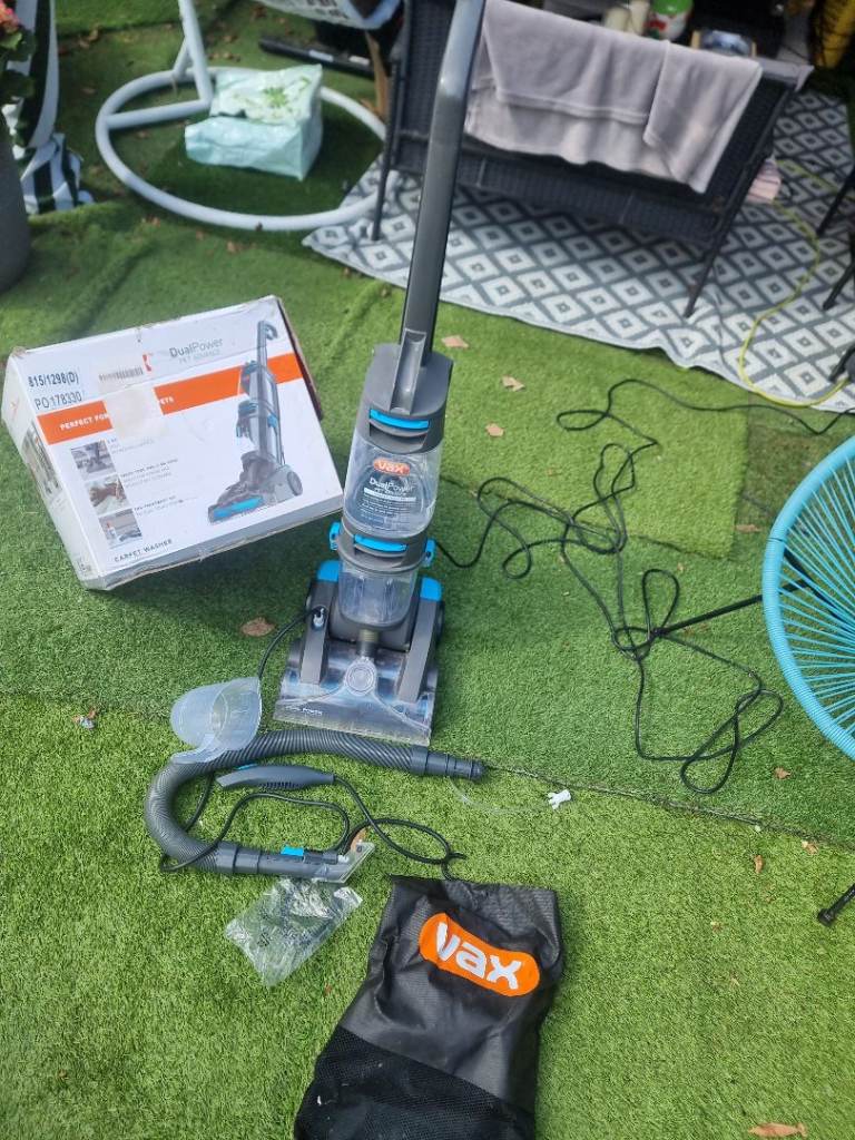 Vax Dual Power Pet Advance Carpet Cleaner - Good Condition