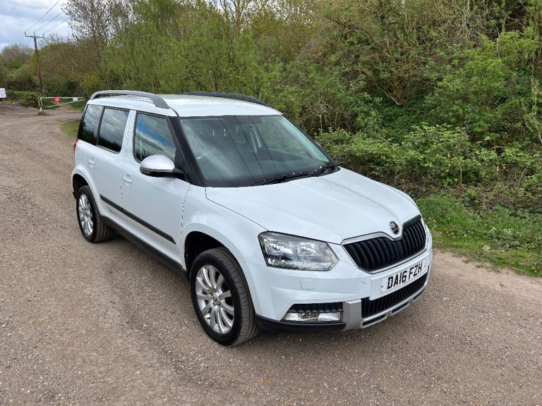 Skoda, YETI OUTDOOR, Hatchback, 2016, Manual, 1968 (cc), 5 doors