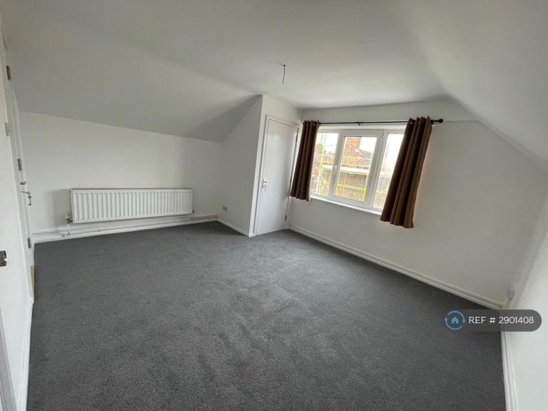 2 bedroom flat in Donington, Spalding, PE11 (2 bed) (#2901408)
