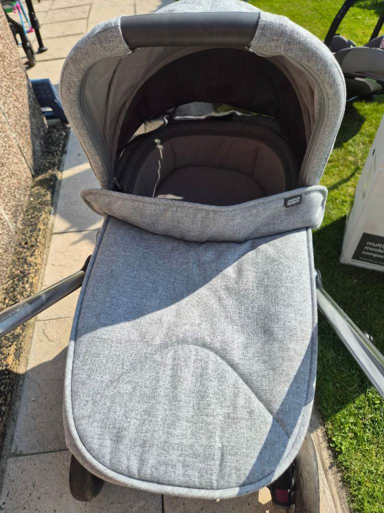 Mamas and papas travel system 