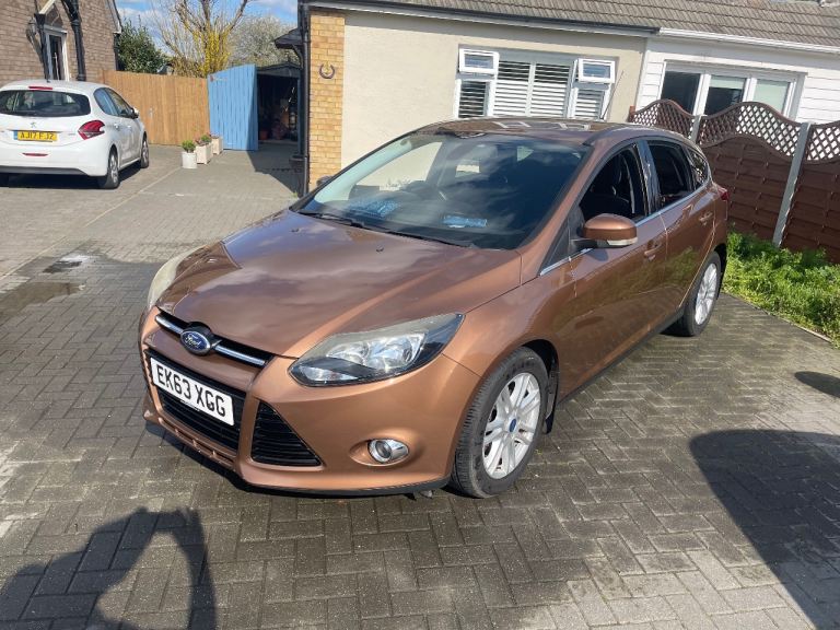 Ford, FOCUS, Hatchback, 2013, Manual, 998 (cc), 5 doors