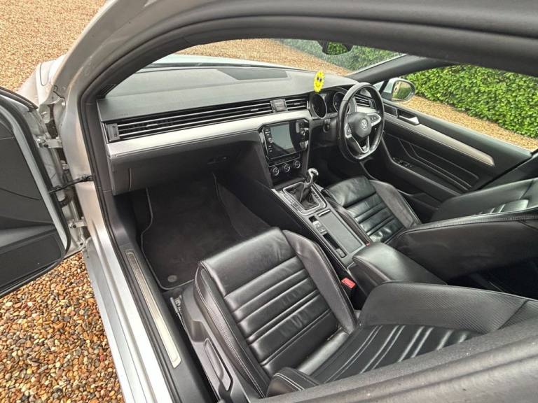 2020 20 VOLKSWAGEN PASSAT 2.0 TDI EVO R-LINE ESTATE 5DR DIESEL MANUAL EURO 6 (S/