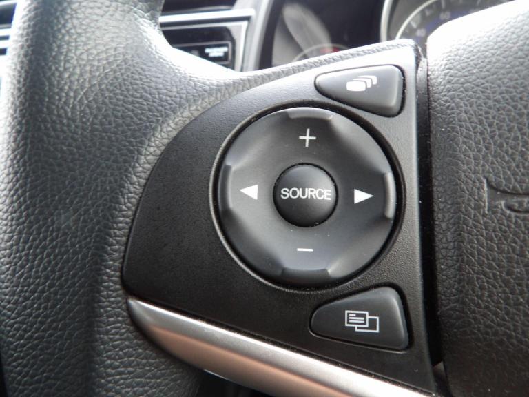 2020 Honda Jazz 1.3 i-VTEC SE Hatchback 5dr Petrol CVT Euro 6 (s/s) (102 ps) HATCHBACK Petrol Aut...