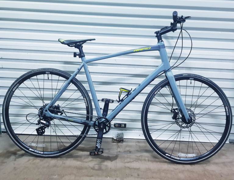 giant rapid 3 road bike super lightweight.