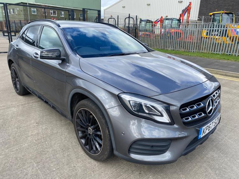 2017 Mercedes-Benz GLA GLA 220d 4Matic AMG Line Premium 5dr Auto ESTATE Diesel Automatic