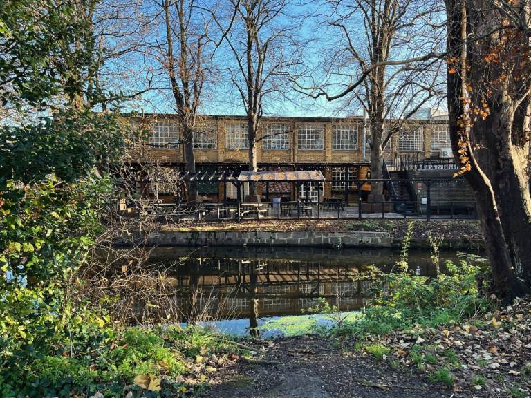 Desk Space in Creative Architecture Studio – Merton Abbey Mills (SW London)