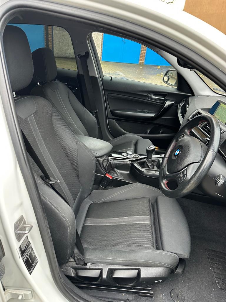 2015 BMW 1 Series 118i [1.5] Sport 5dr HATCHBACK Petrol Manual