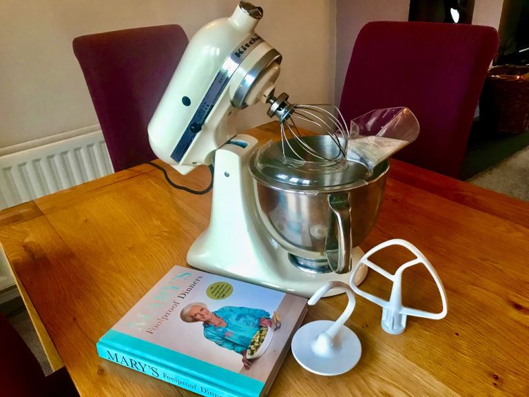 Kitchenaid Artisan Mixer 4.8 Lt    